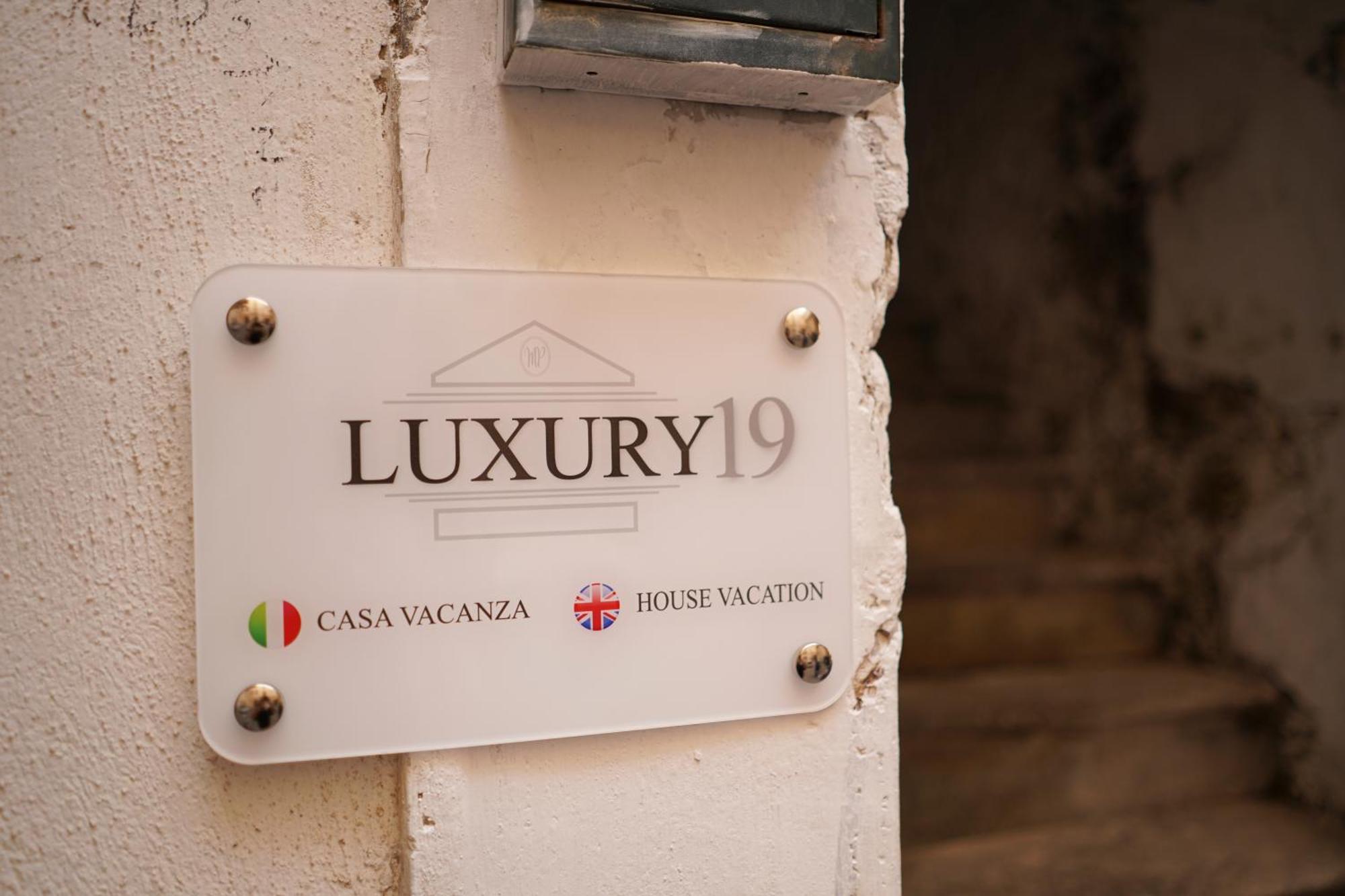 Luxury19 - View Of Vesuvius Διαμέρισμα Νάπολη Εξωτερικό φωτογραφία
